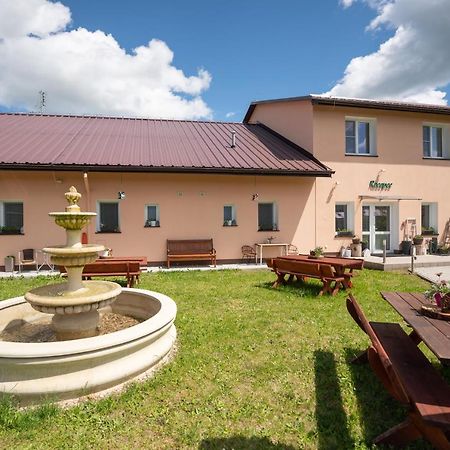 Penzion v Lukách Dlouhá Ves Exterior foto