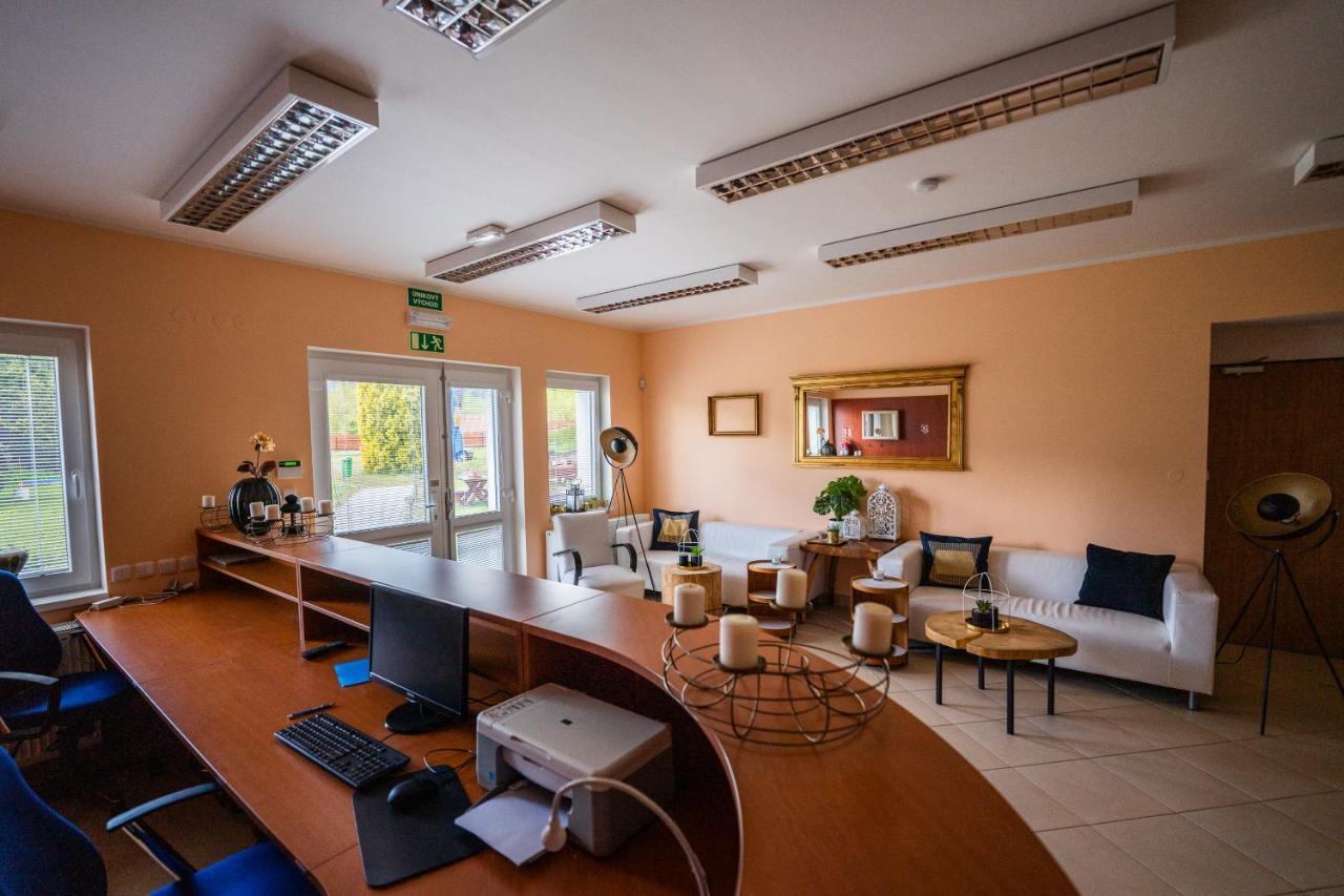 Penzion v Lukách Dlouhá Ves Exterior foto
